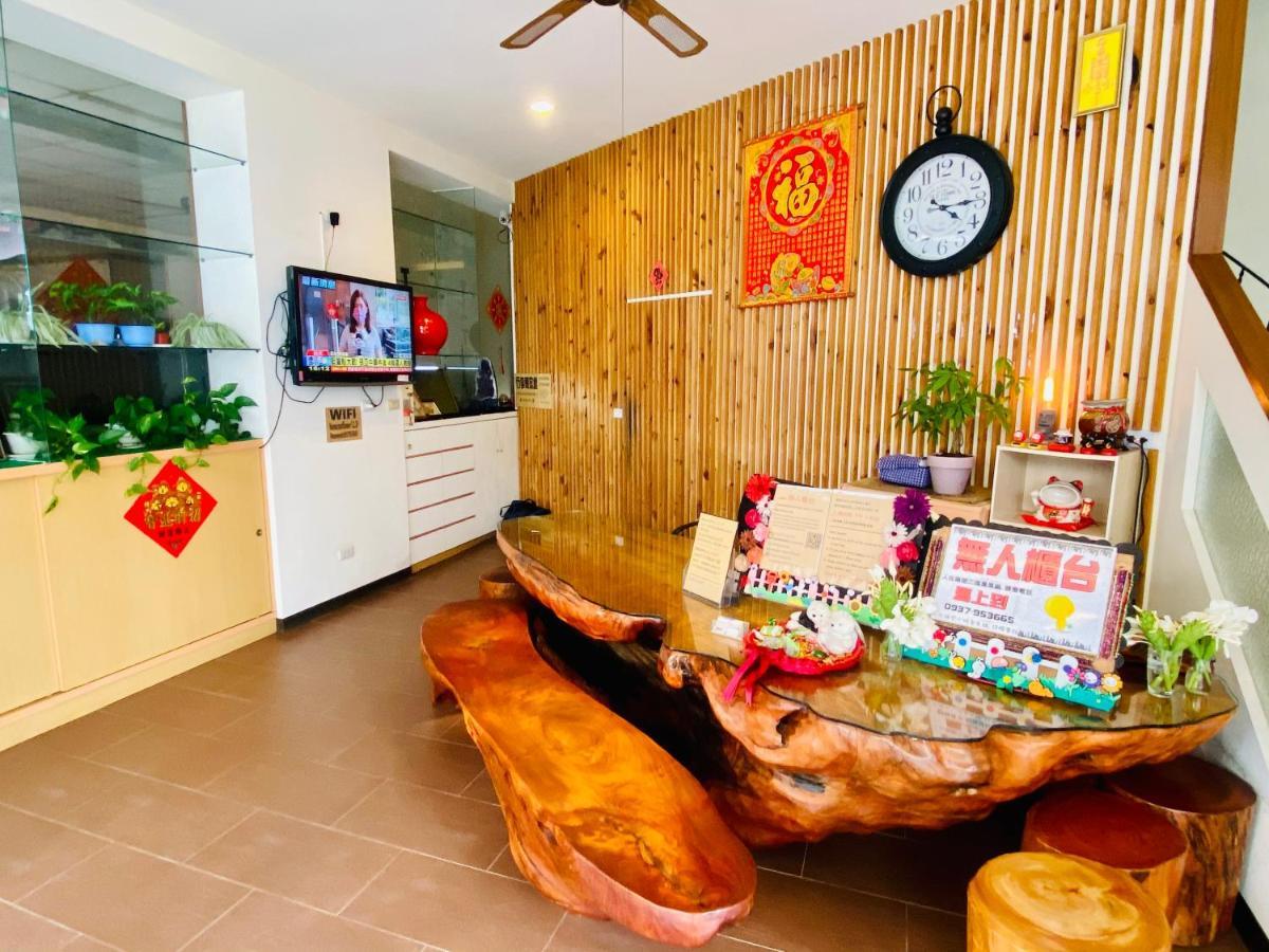 Sunmoonlake Sunflower House Yuchi Bagian luar foto