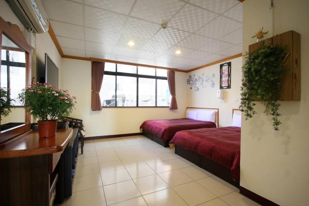 Sunmoonlake Sunflower House Yuchi Bagian luar foto