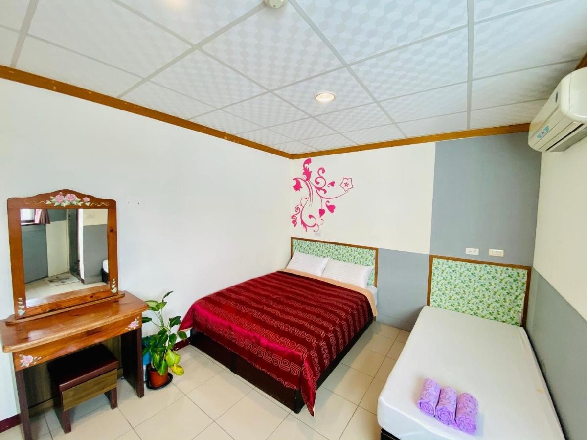 Sunmoonlake Sunflower House Yuchi Bagian luar foto